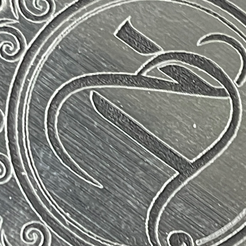 Gravure au laser sur bois